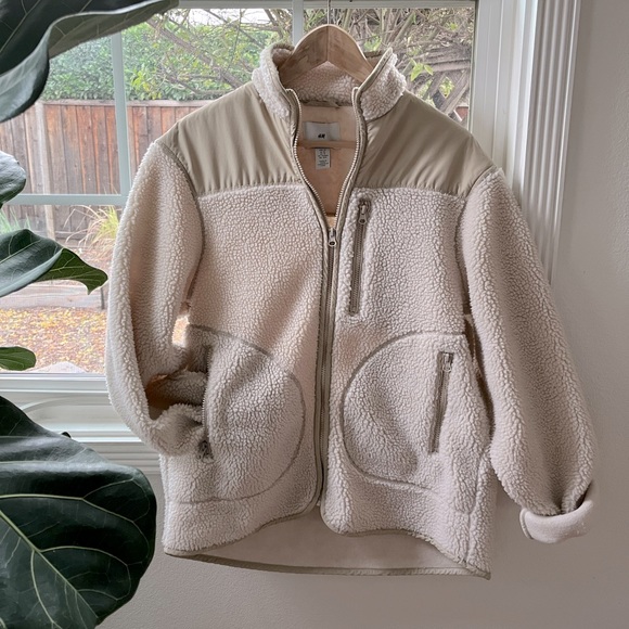Sherpa Jacket by H&M. - Picture 1 of 4